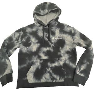 Champion tie dye hoodie size medium runs small